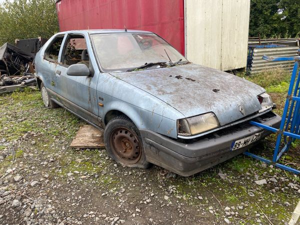 Renault 19 Parts - Main image