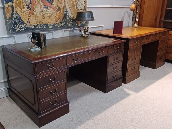Victorian-style Leather top pedestal desks - Main image