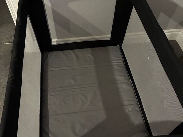 Baby travel cot - Main image