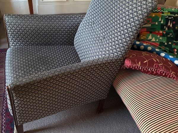 small armchair - Main image