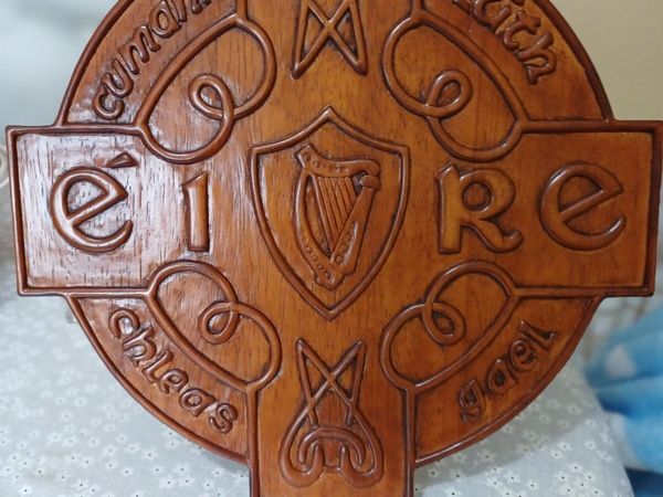 Collectible Vintage Mahogany GAA Plaque - Main image