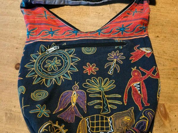 Boho canvas print bag, great condition, reds and b - Main image