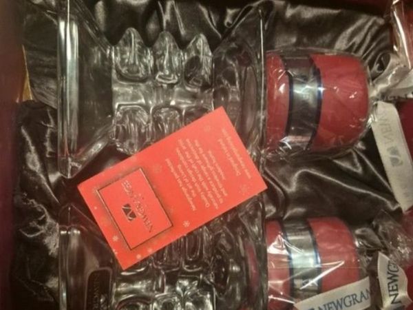 Newgrange candles boxed - Main image