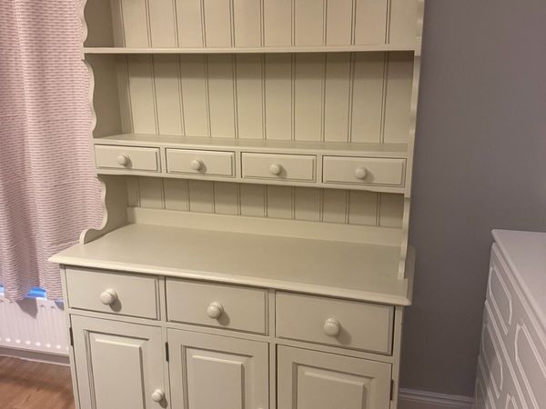 Dresser - Main image