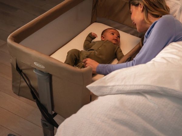 Graco sweet2sleep bedside crib - Main image