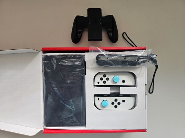 Nintendo Switch OLED - Main image