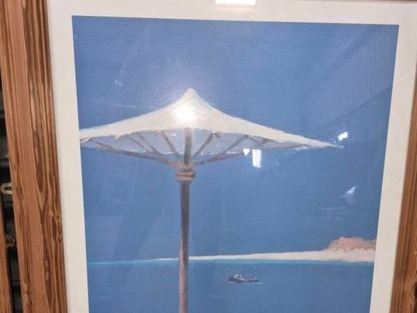 Two large pictures - Main image