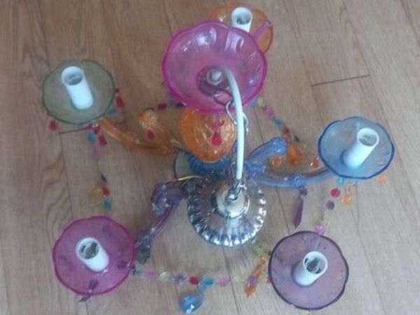 Colourful chandelier - Main image