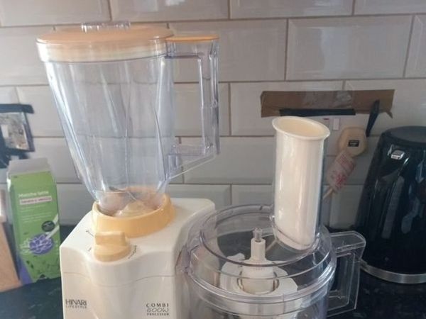 Hinari food processor and blades - Main image