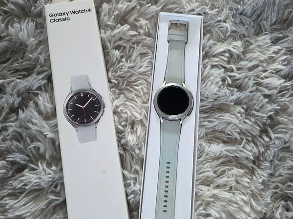 Samsung Galaxy Watch4 Classic 46mm – Boxed - Main image