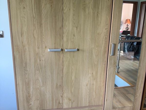 Wardrobe - Main image
