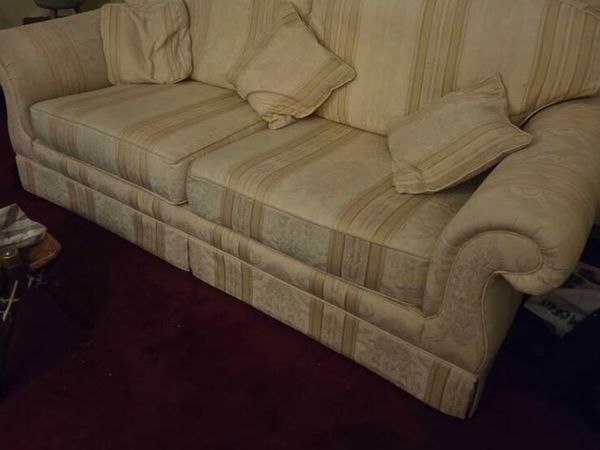 Fabric 3 piece suite cream and gold - Main image
