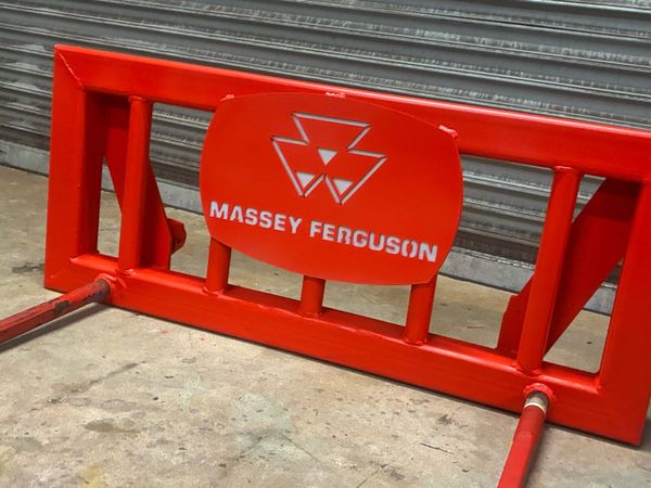 Massey Ferguson bale spike - Main image