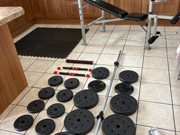WEIGHT BENCH + 50KG WEIGHT, MATS, BARS! - Main image
