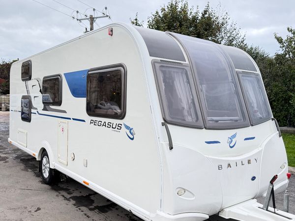✨STUNNING BAILEY PEGASUS ANCONA 5-6 BERTH✨ - Main image