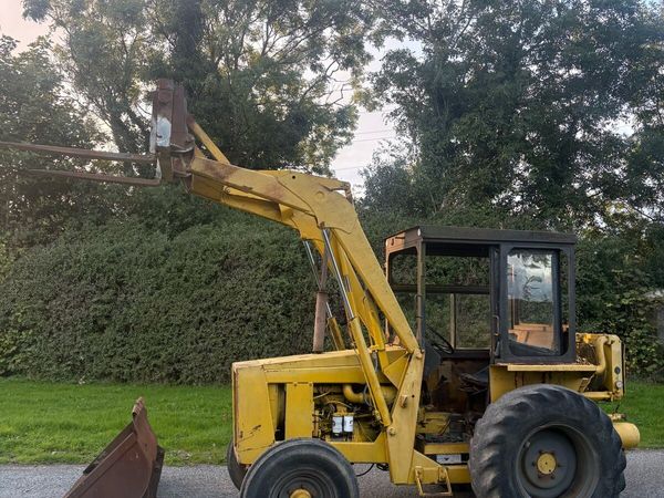 International 434 Loader - Main image