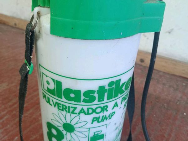 Pressurised sprayer 8ltr - Main image
