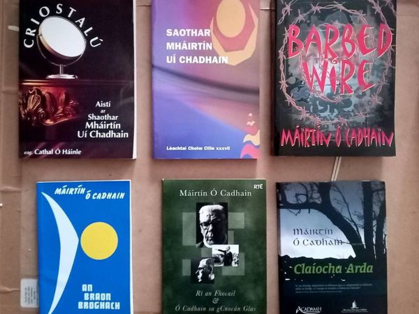 Joblot Máirtín O Cadhain Irish Books And Dvds - Main image