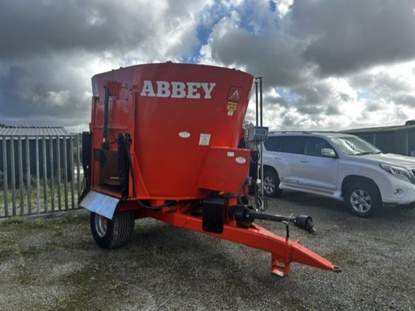2013 VF1000 Abbey Diet Feeder - Main image