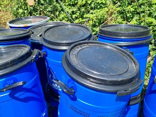 30L plastic barrels with clamped lids 15e each - Main image
