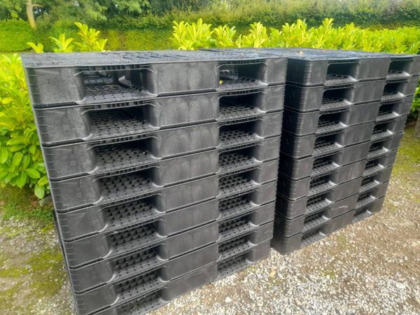 plastic pallets - Main image