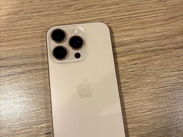 IPhone 16 Pro - Main image