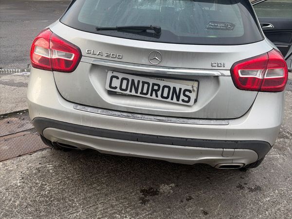 Mercedes-Benz GLA 2015 - Main image