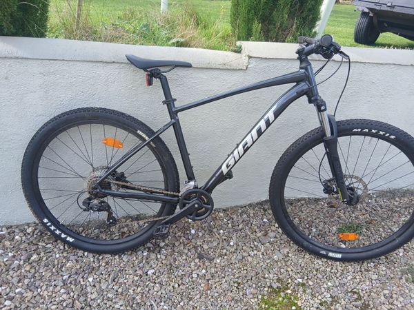 Giant talon bicycle - Main image