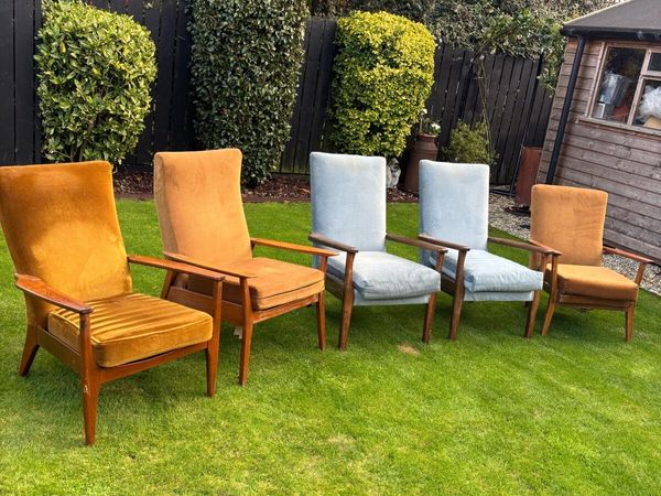 5 vintage including some Parker Knoll armchairs - Main image