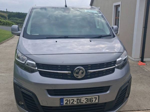 Vauxhal vivaro - Main image