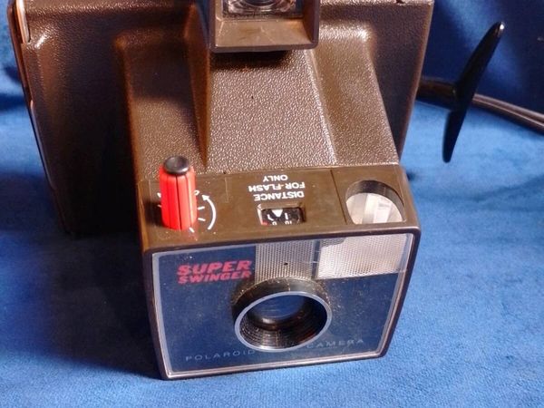 Vintage Polaroid Super Swinger Instant Camera - Main image