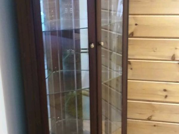Free Rossmore furniture - Main image