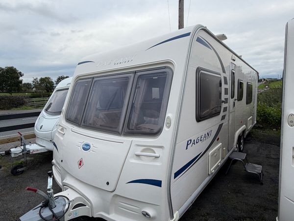✨BARGAIN BAILEY PAGEANT 4 BERTH FIXED BED✨ - Main image