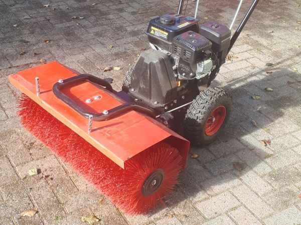 Victor yard sweeper - Main image