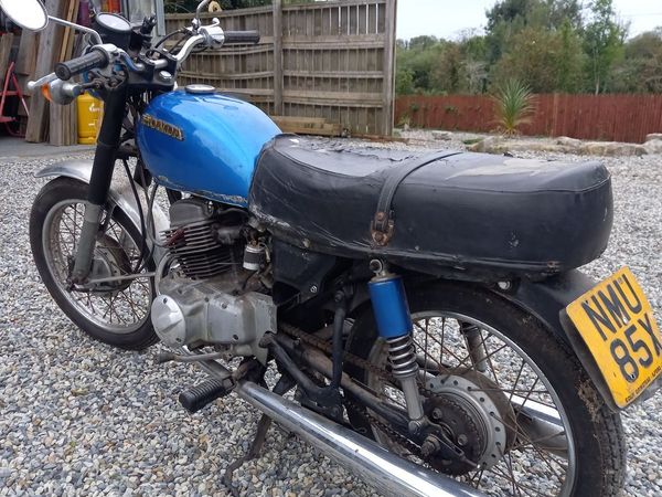 1981 Honda Benly 200 - Main image