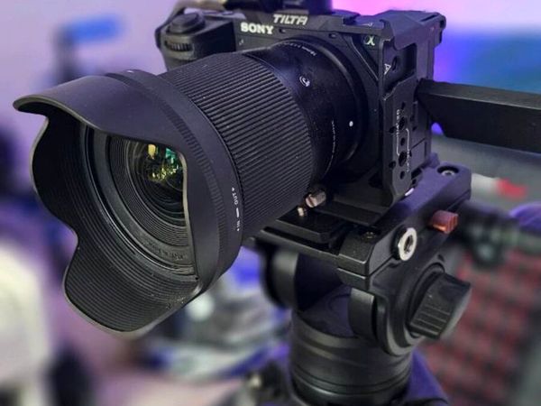 Sony A6700 Sigma 16mm F1.4 lens bundle - Main image