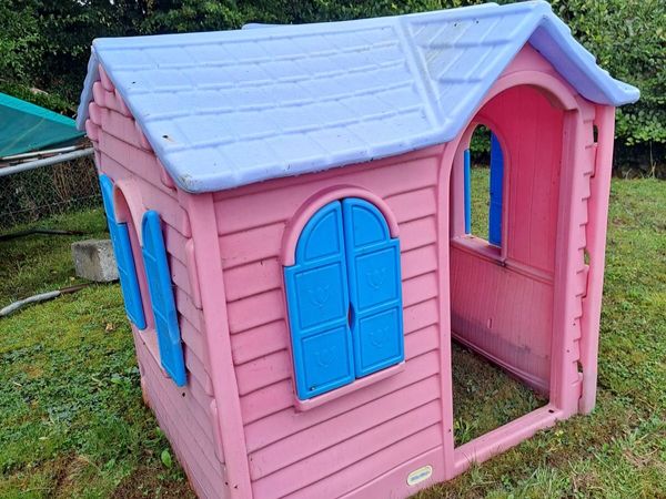 Play house - Main image