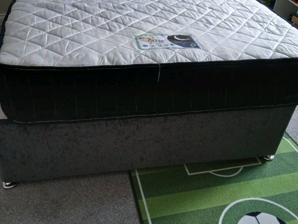 Bed - Main image