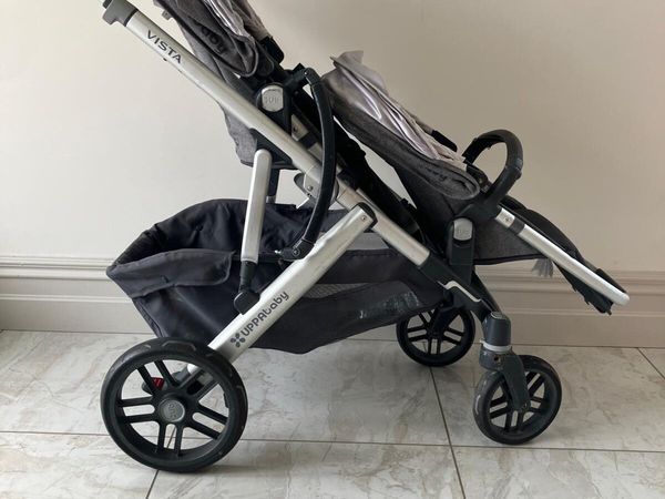 Uppababy Vista Pram with rumble seats - Main image
