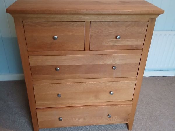 Furniture Oak chest of drawers - Main image