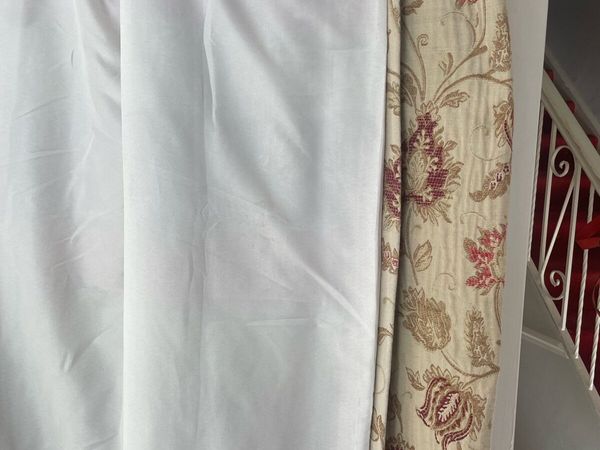 Curtains - Main image