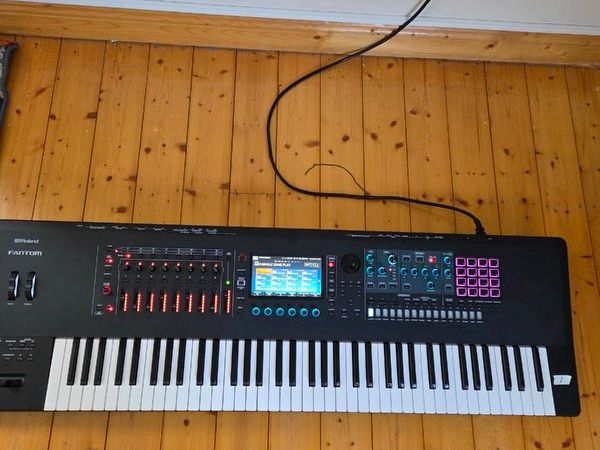Roland Fantom 7 EX - Main image