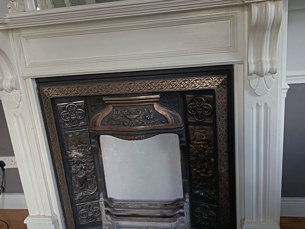 Victorian Style cast iron fireplace - Main image