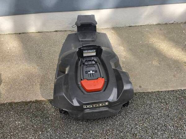 Husqvarna Automower 420 - Main image