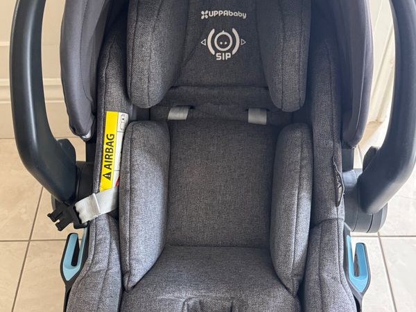 Uppababy Mesa I-Size  Car Seat & Isofix - Main image