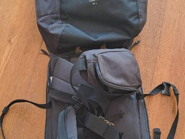 Forclaz travel 100 40 l - Main image
