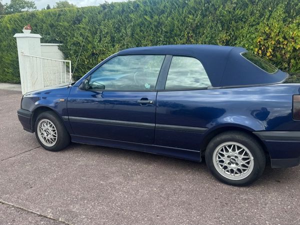 Vintage Volkswagen Golf Cabriolet 1997 - Main image