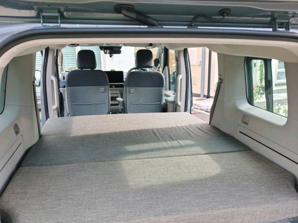 Kia pv5 camper kit - Main image