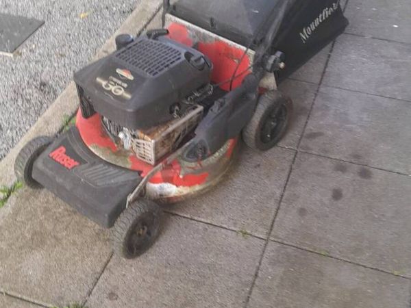 Self drive lawnmower - Main image