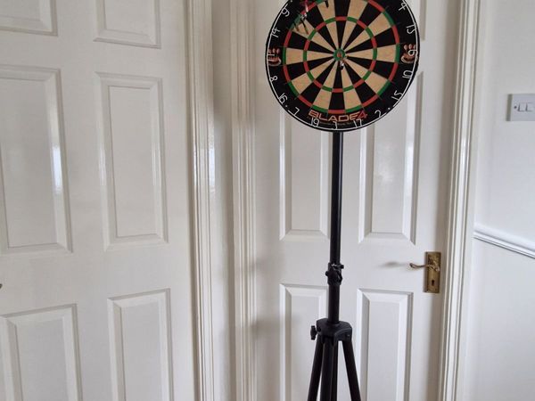 Winmau Darboard & Stand - Main image